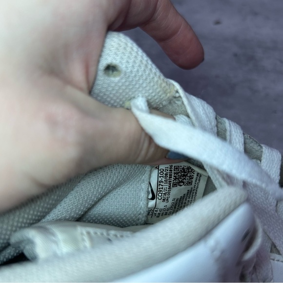 Nike Court Royale 2 Mid Sneakers CQ9179-100 Mens sz 9.5 - white/black - Picture 6 of 6